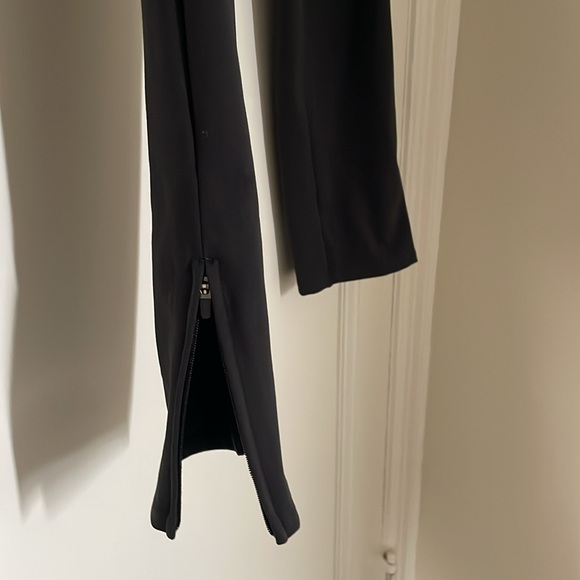 Uniqlo x Theory black pull-on, zip-ankle leggings, size M - Picture 3 of 5